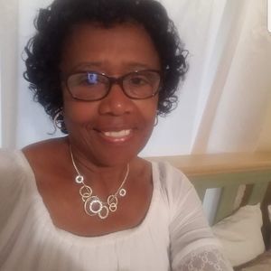 Meet your Posher, Shirley